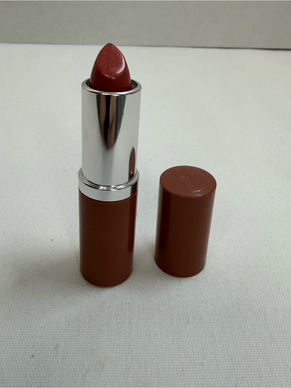 Clinique Pop Lipstick Bare Pop 02 NWOB